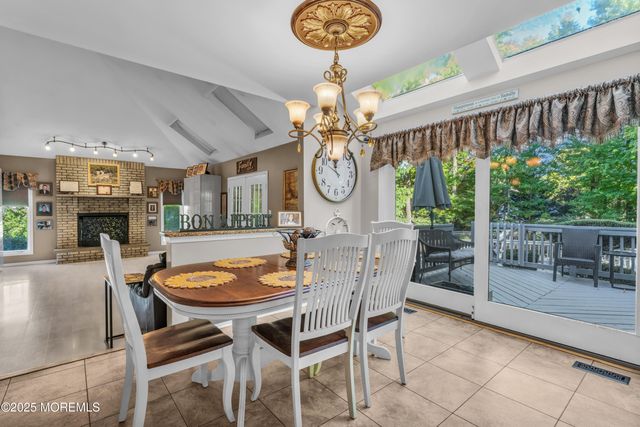 7 Red Coach Lane, Holmdel, NJ 07733