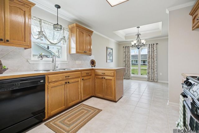 30426 Paul St, Walker, LA 70785