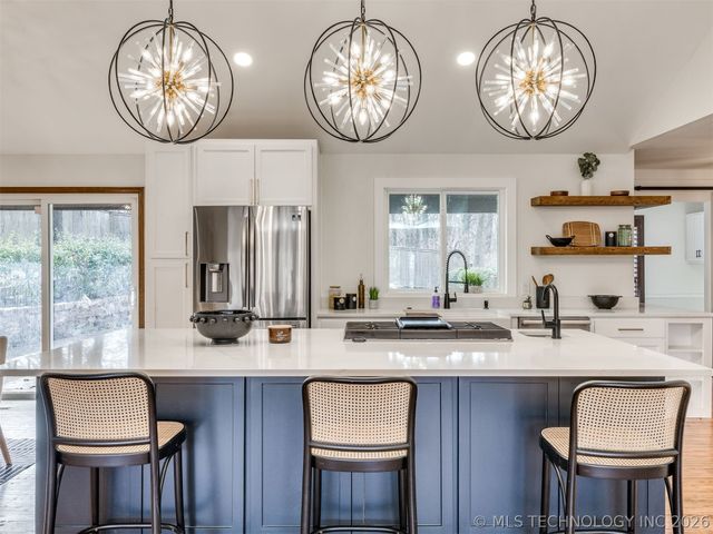 10502 S Quebec Avenue, Tulsa, OK 74137