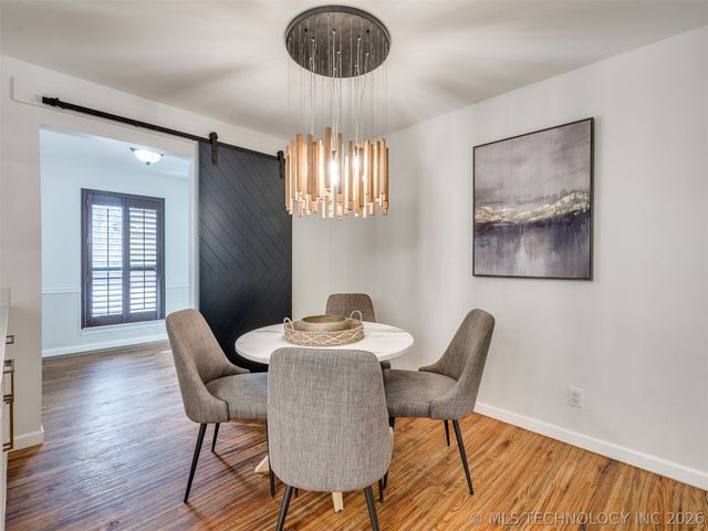 10502 S Quebec Avenue, Tulsa, OK 74137