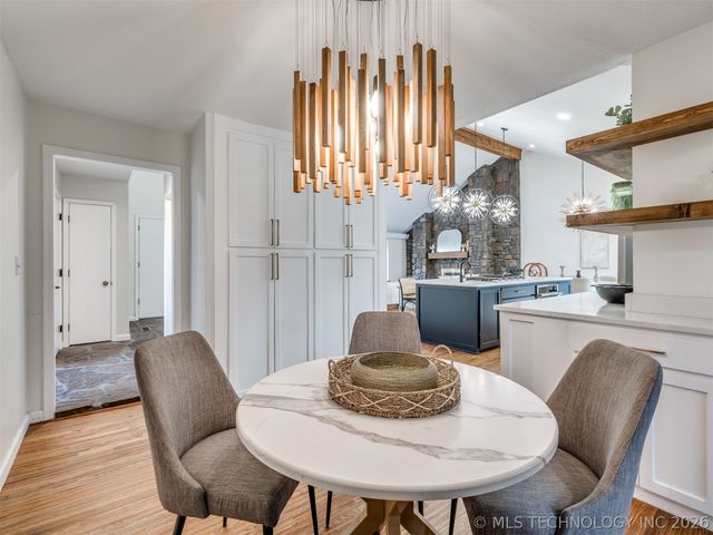 10502 S Quebec Avenue, Tulsa, OK 74137