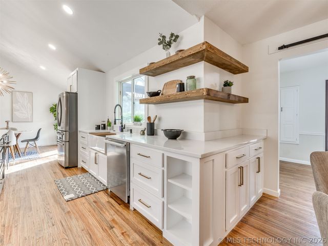 10502 S Quebec Avenue, Tulsa, OK 74137