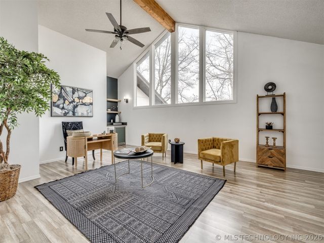 10502 S Quebec Avenue, Tulsa, OK 74137