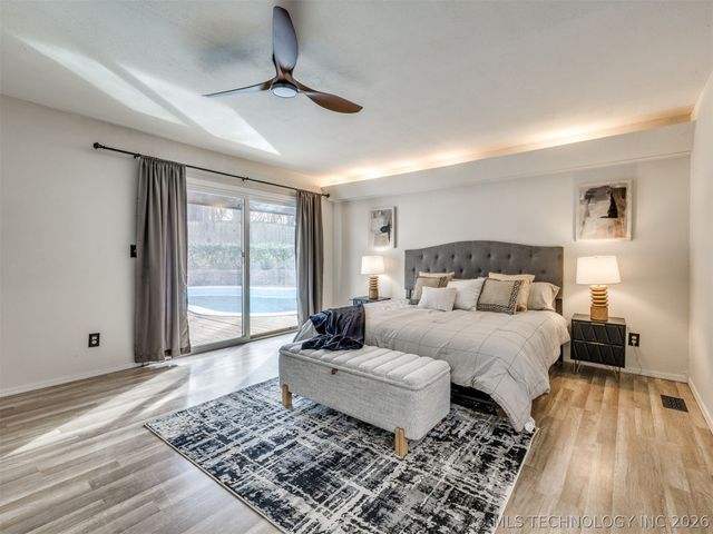 10502 S Quebec Avenue, Tulsa, OK 74137