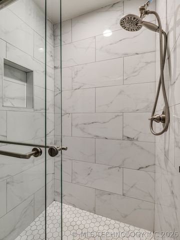 10502 S Quebec Avenue, Tulsa, OK 74137