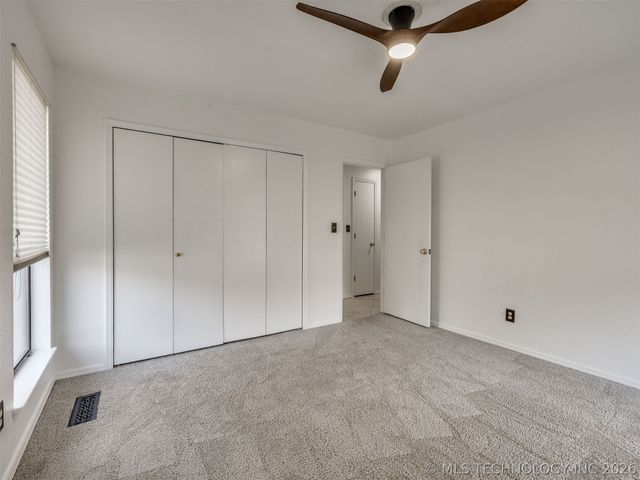 10502 S Quebec Avenue, Tulsa, OK 74137