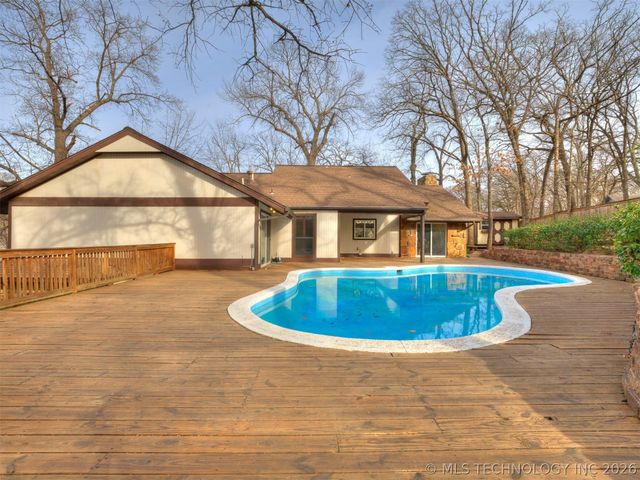 10502 S Quebec Avenue, Tulsa, OK 74137