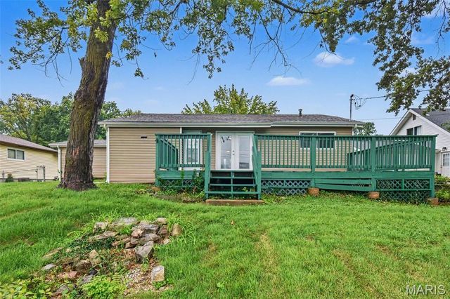 5172 Priorybrook Road, Black Jack, MO 63033