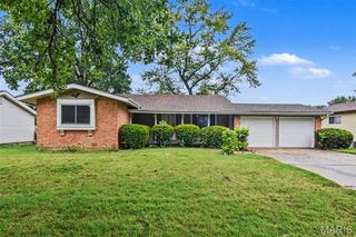 5172 Priorybrook Road, Black Jack, MO 63033