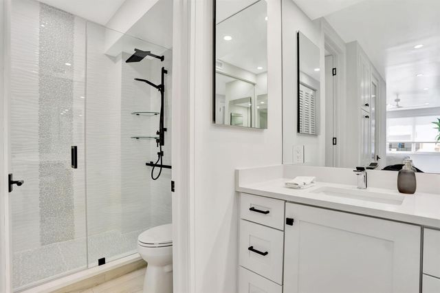 1149 Hillsboro Mile 112, Hillsboro Beach, FL 33062