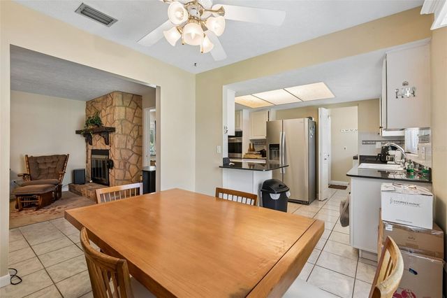 2321 WOOTEN ROAD, Dover, FL 33527