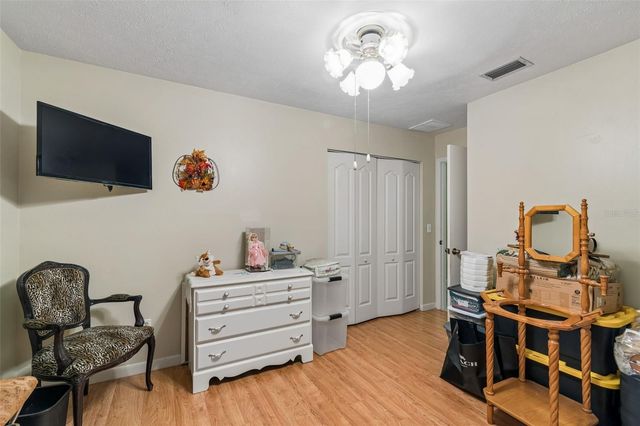 2321 WOOTEN ROAD, Dover, FL 33527