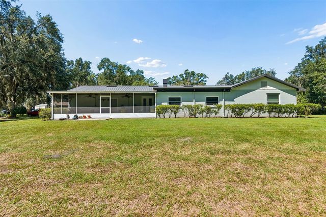 2321 WOOTEN ROAD, Dover, FL 33527