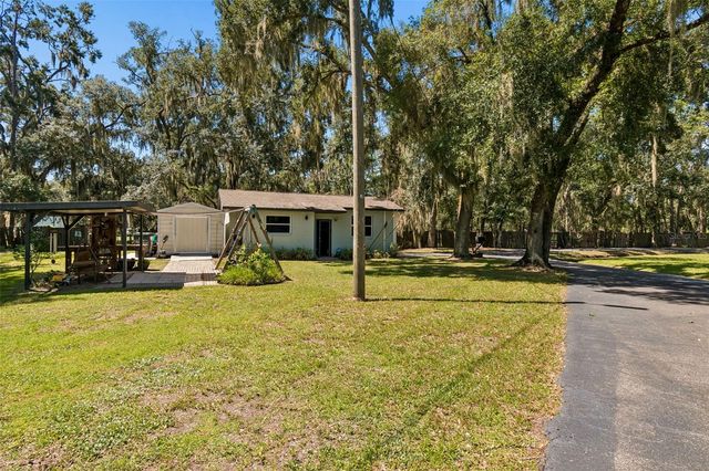2321 WOOTEN ROAD, Dover, FL 33527