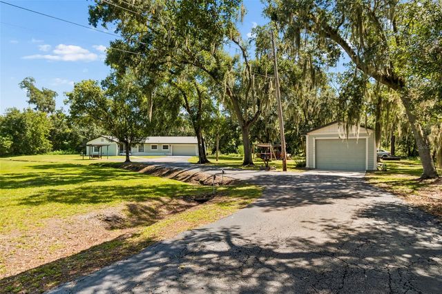 2321 WOOTEN ROAD, Dover, FL 33527