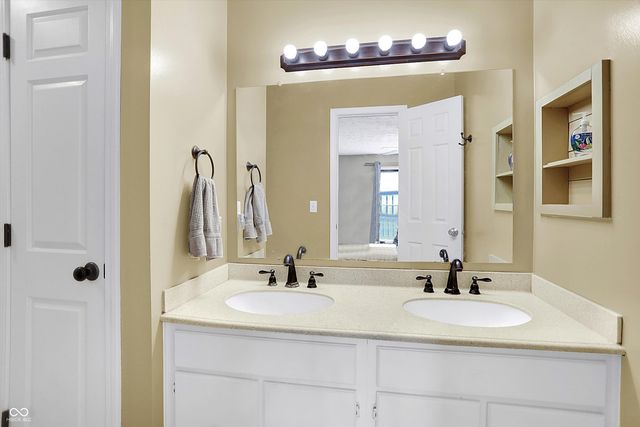 324 E 7th Street, Indianapolis, IN 46202