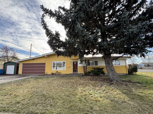 702 ELM Dr, Goldendale, WA 98620