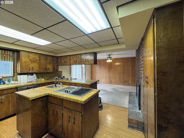 702 ELM Dr, Goldendale, WA 98620