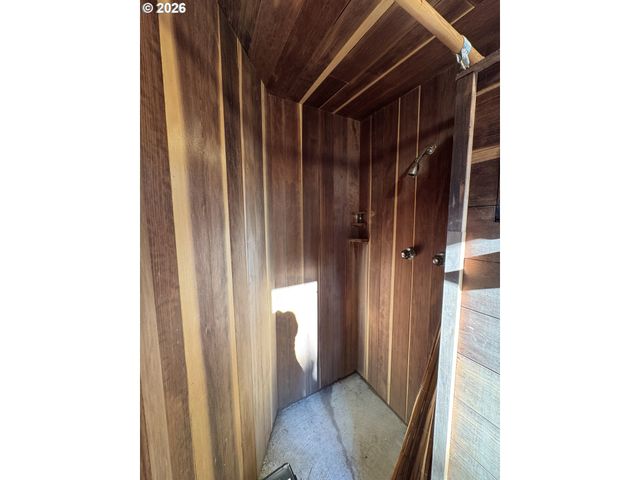 702 ELM Dr, Goldendale, WA 98620