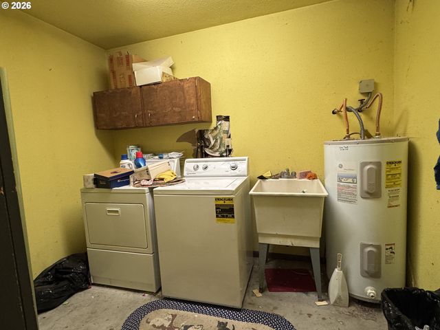 702 ELM Dr, Goldendale, WA 98620