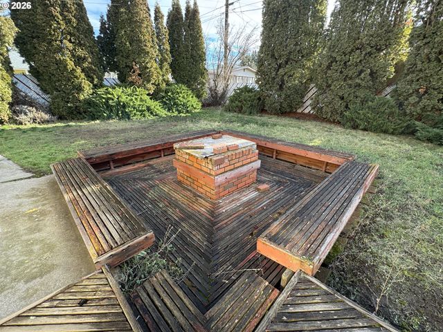 702 ELM Dr, Goldendale, WA 98620