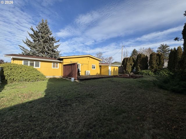 702 ELM Dr, Goldendale, WA 98620