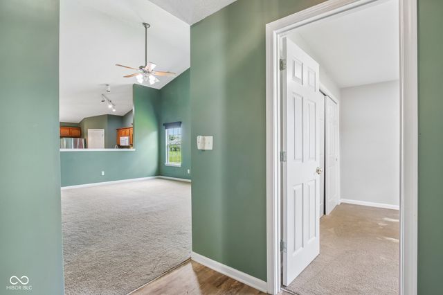 5812 Wooden Branch, Indianapolis, IN 46221