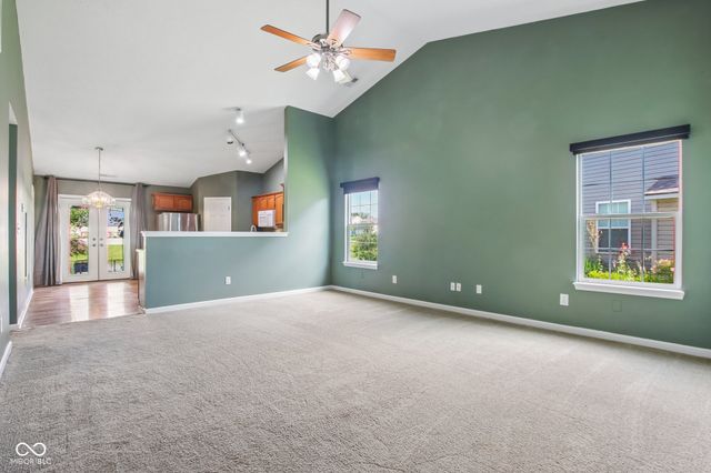 5812 Wooden Branch, Indianapolis, IN 46221