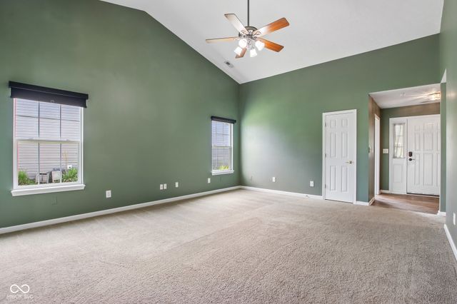 5812 Wooden Branch, Indianapolis, IN 46221