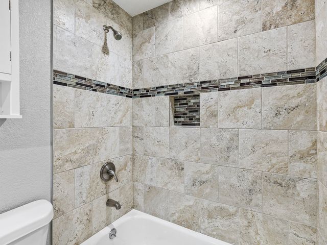 1400 Meadowcrest Drive, Plano, TX 75075