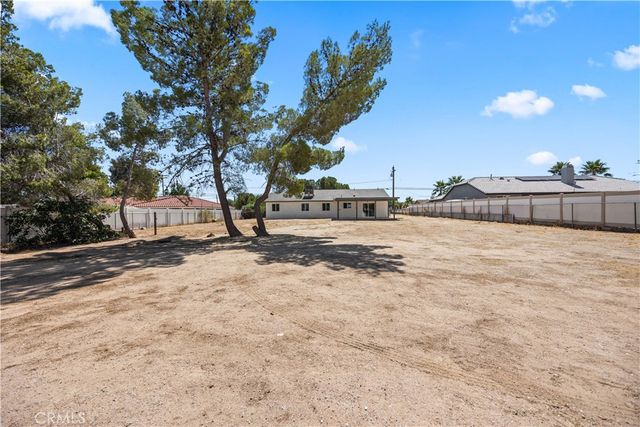 14804 Live Oak, Hesperia, CA 92345