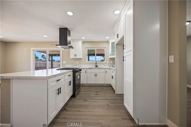 14804 Live Oak, Hesperia, CA 92345