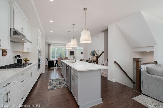 2882 Hardwick Road, Ann Arbor, MI 48105