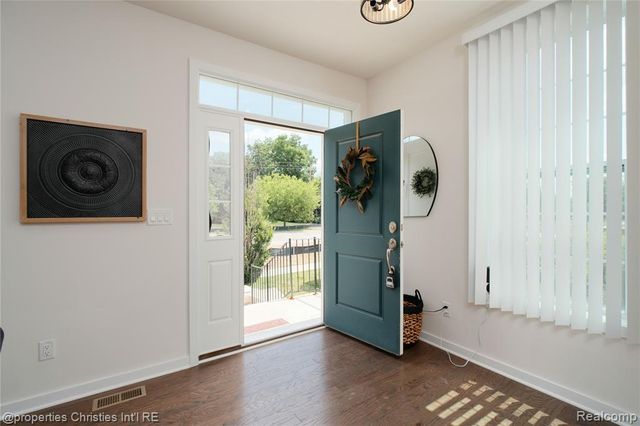 2882 Hardwick Road, Ann Arbor, MI 48105