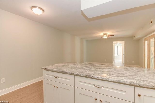 1041 Angler LN, Virginia Beach, VA 23451