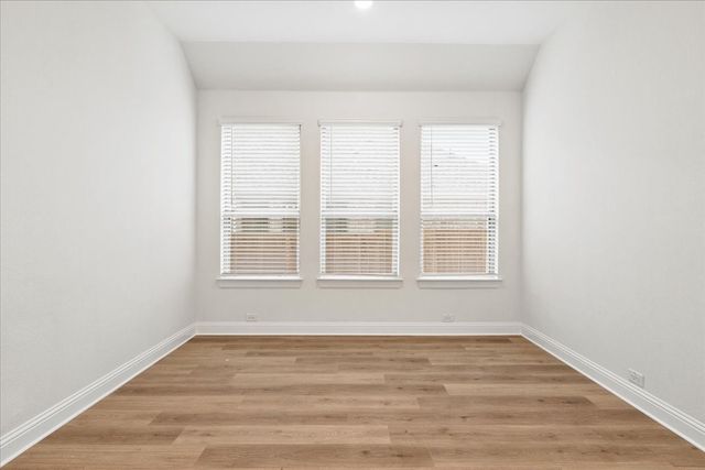 208 Bristol Lane, Azle, TX 76020