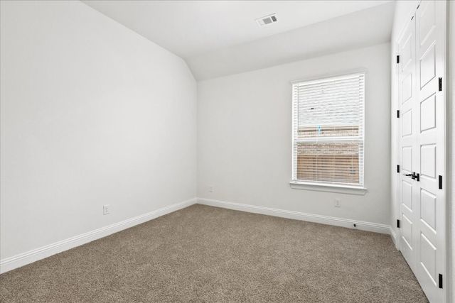 208 Bristol Lane, Azle, TX 76020