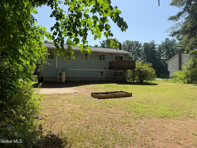 35 San Luis Road, Northumberland, NY 12831