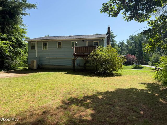 35 San Luis Road, Northumberland, NY 12831