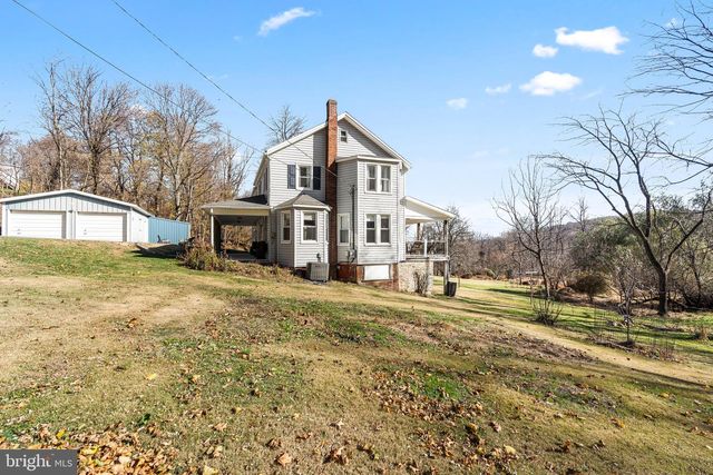 13608 MARYLAND AVE, Blue Ridge Summit, PA 17214