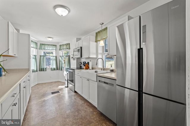 13608 MARYLAND AVE, Blue Ridge Summit, PA 17214