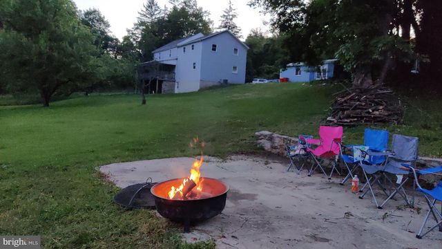 13608 MARYLAND AVE, Blue Ridge Summit, PA 17214