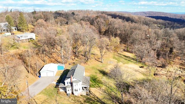 13608 MARYLAND AVE, Blue Ridge Summit, PA 17214