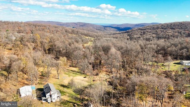 13608 MARYLAND AVE, Blue Ridge Summit, PA 17214