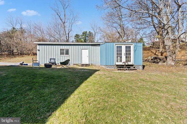 13608 MARYLAND AVE, Blue Ridge Summit, PA 17214