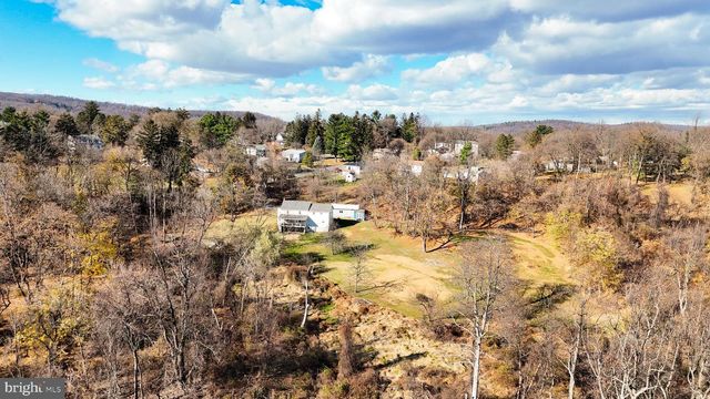 13608 MARYLAND AVE, Blue Ridge Summit, PA 17214