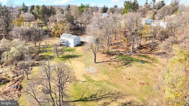 13608 MARYLAND AVE, Blue Ridge Summit, PA 17214