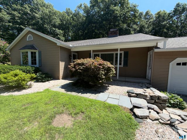 167 Moose Hill Road, Oxford, CT 06478