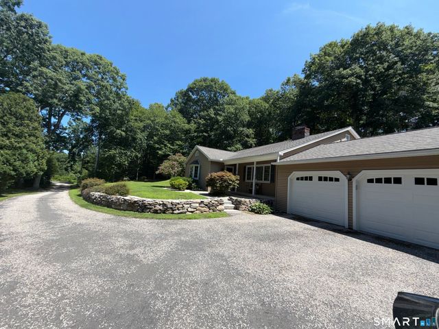 167 Moose Hill Road, Oxford, CT 06478