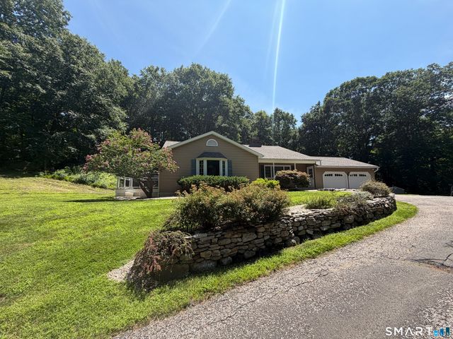 167 Moose Hill Road, Oxford, CT 06478
